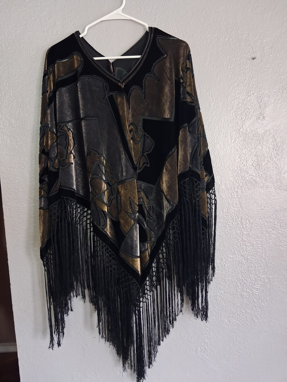 Vintage Black and Bronze Velvet Butnout Gypsey Festival Fringe Poncho  OS